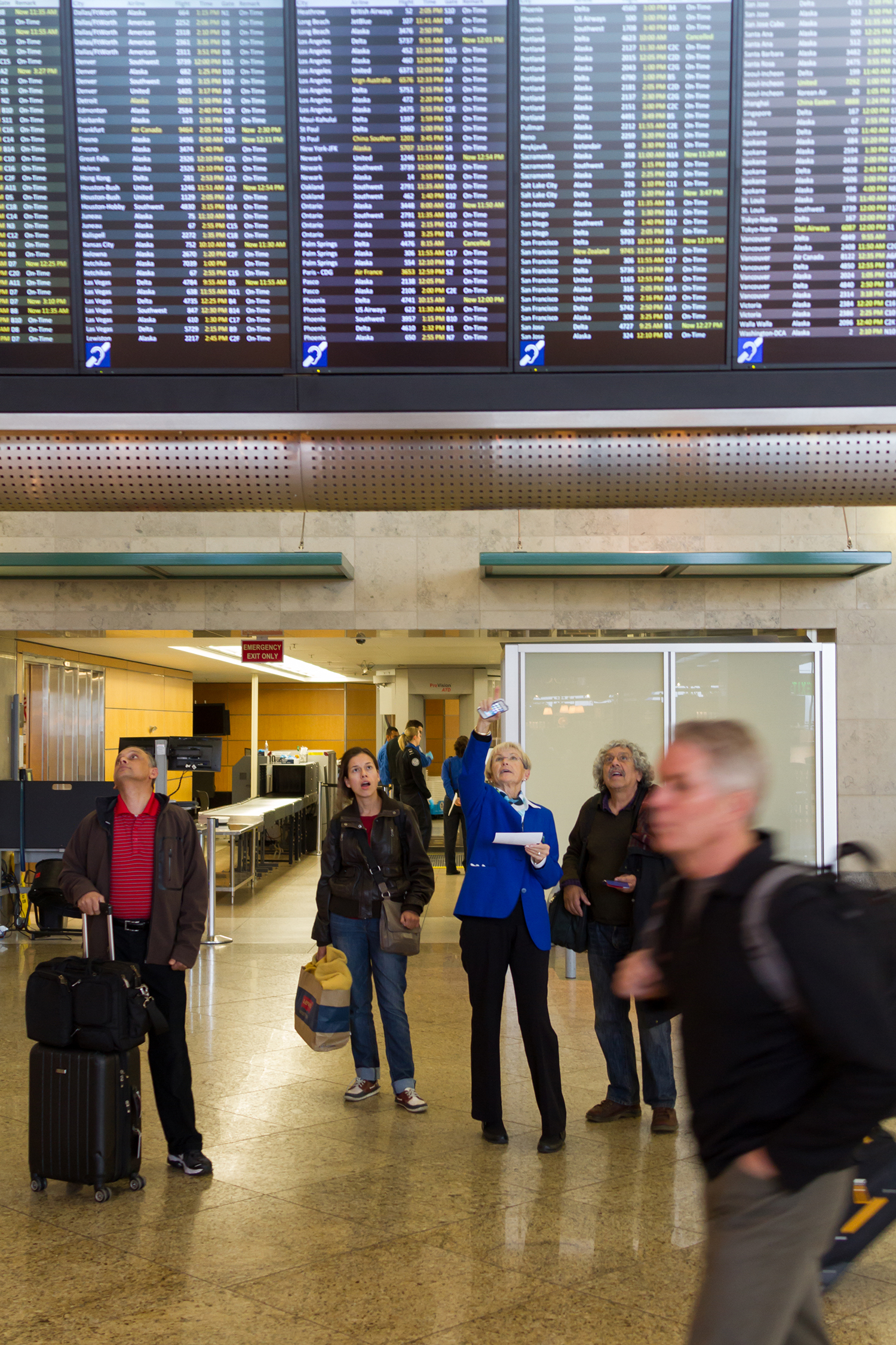 Smaller departure board breaks the rules for filling the frame