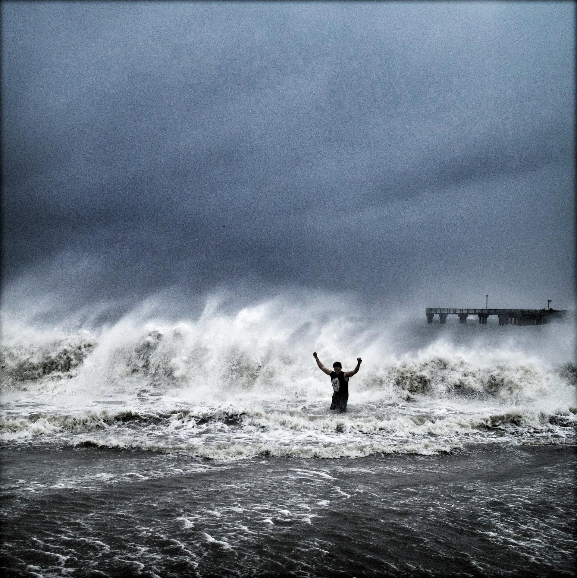 Hurricane Sandy image © Ben Lowy